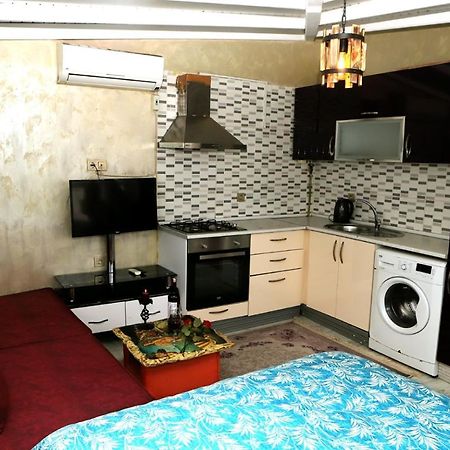 Afrodit Apart Istanbul Exterior foto
